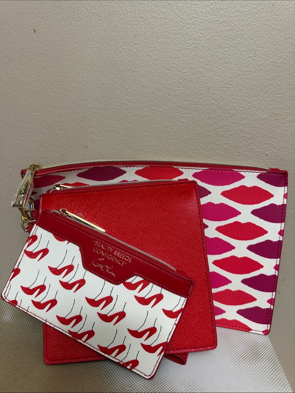 Estée Lauder Red & Hot Pink Lip-Print Pouch Trio